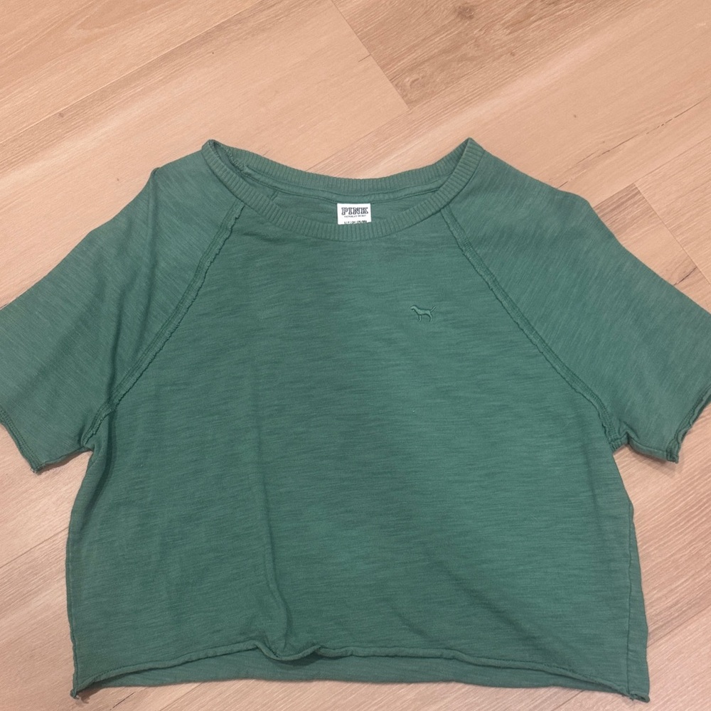 PINK Victoria's Secret cropped tee